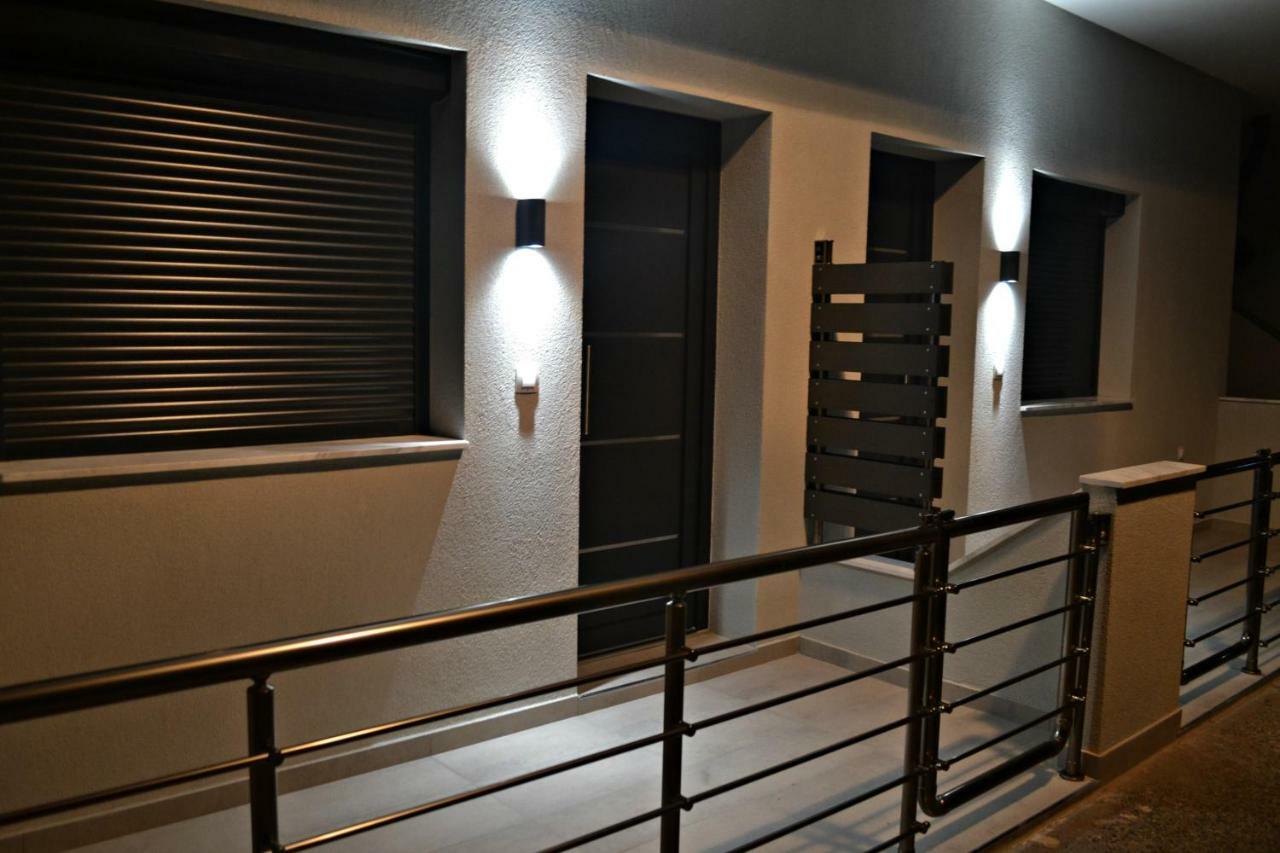 Savvas & Katerinas Appartments Neos Marmaras Exterior foto